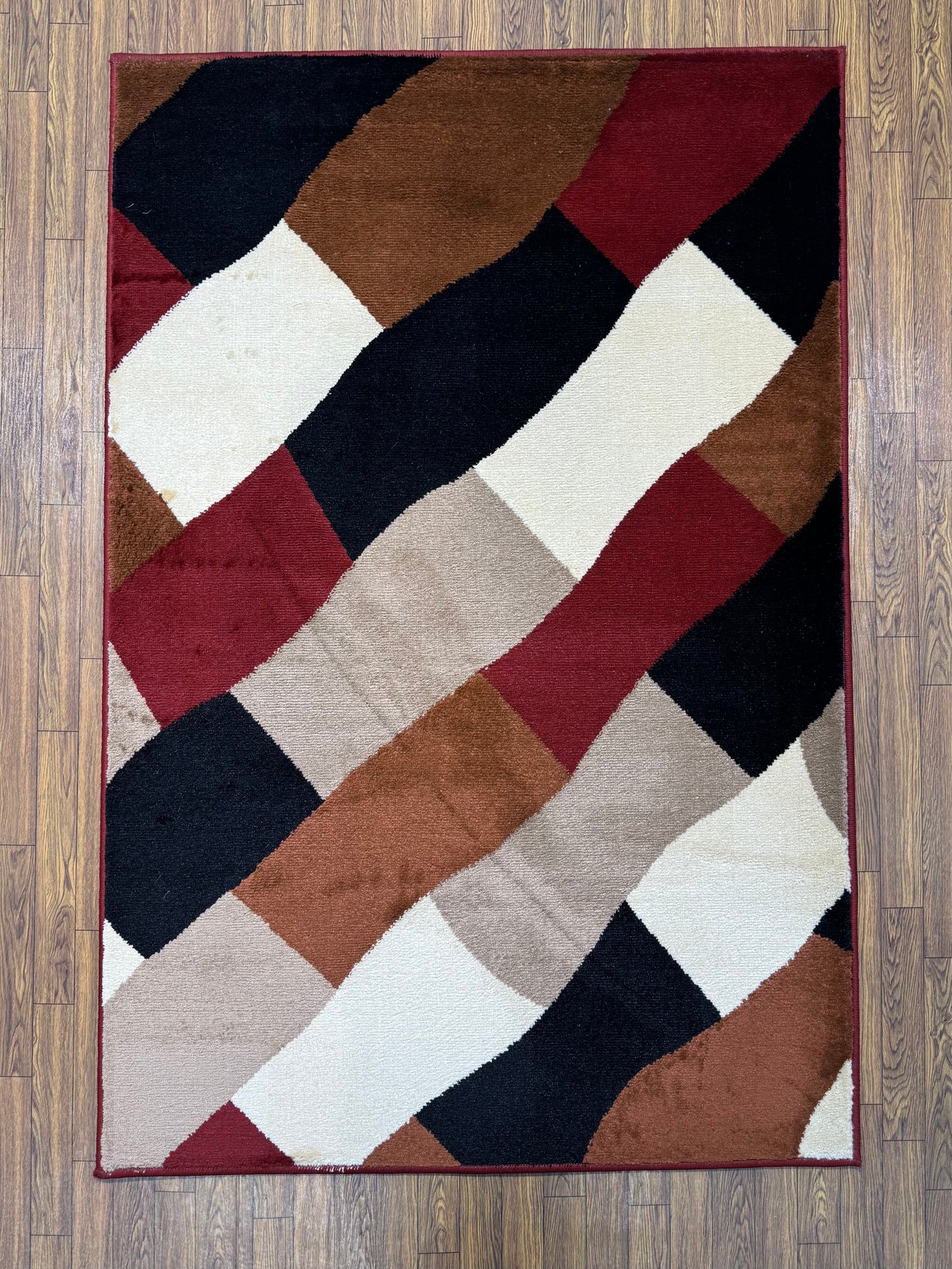 Diagonal Woven Abstract Persian Design Rug in (3x5 ft)