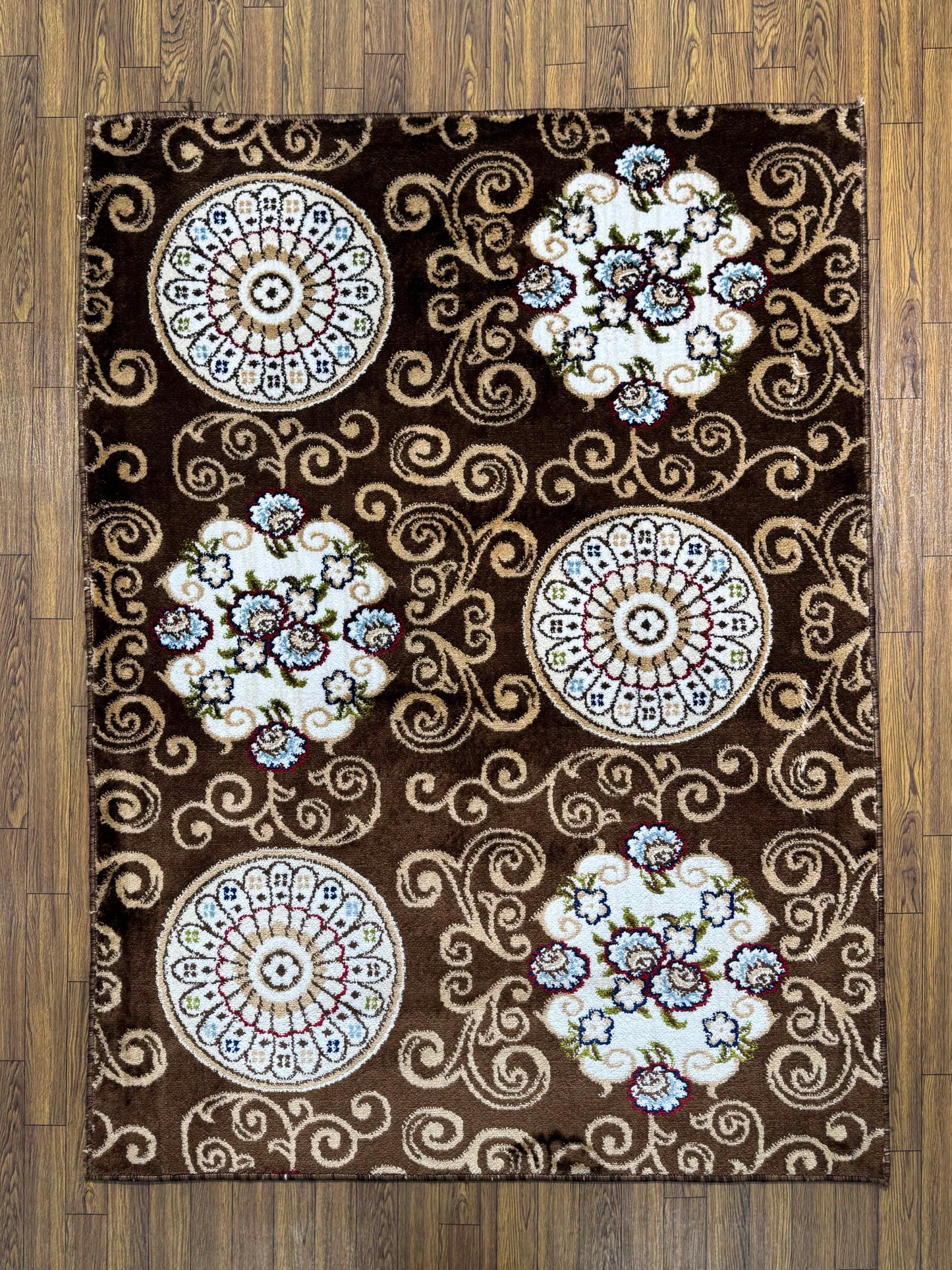 Brown Scrollwork Floral Medallion Rug (3x5 ft)
