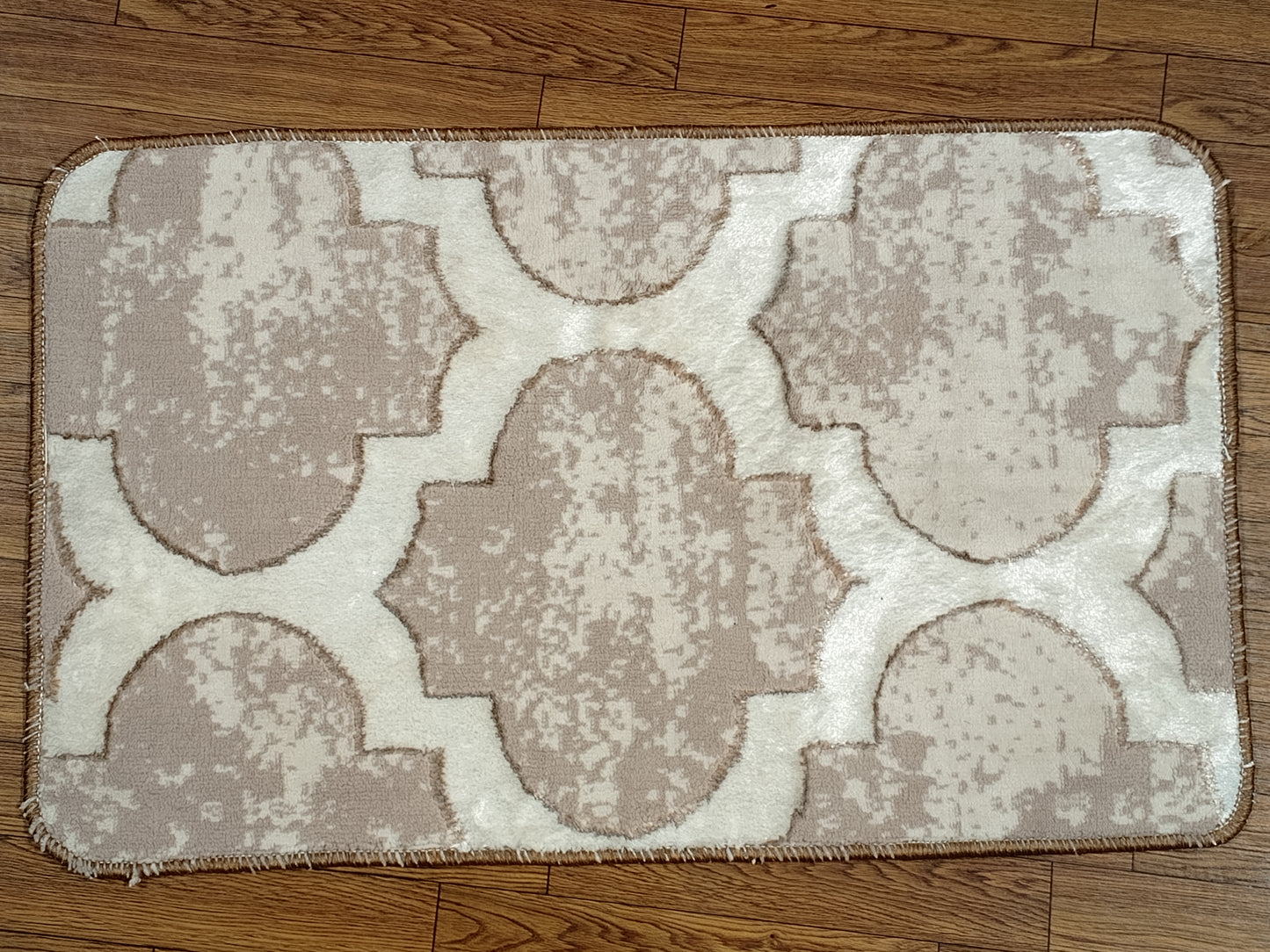 Neutral Tonal Geometric Pattern Accent Rug 2.5x1.5 ft