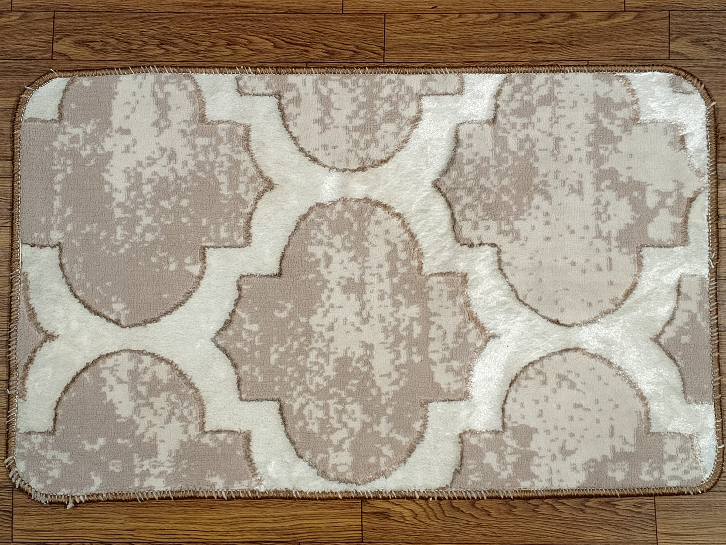 Neutral Tonal Geometric Pattern Accent Rug 2.5x1.5 ft