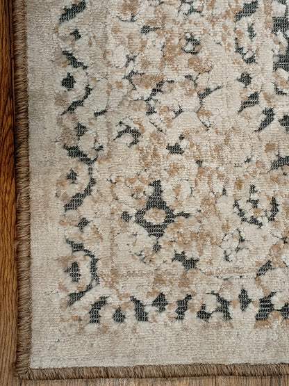 Distressed Beige & Charcoal Medallion Doormat 2.6x1.7 ft