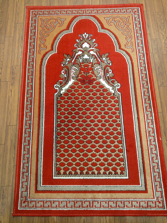 10mm Thick Red & Gold Mihrab Prayer Rug 4x2.5 ft