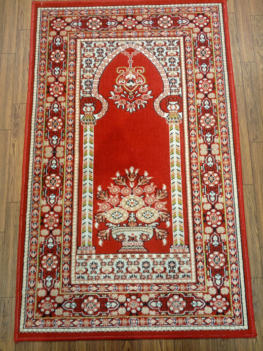 10mm Thick Red Floral Vase Prayer Rug 4x2.5 ft