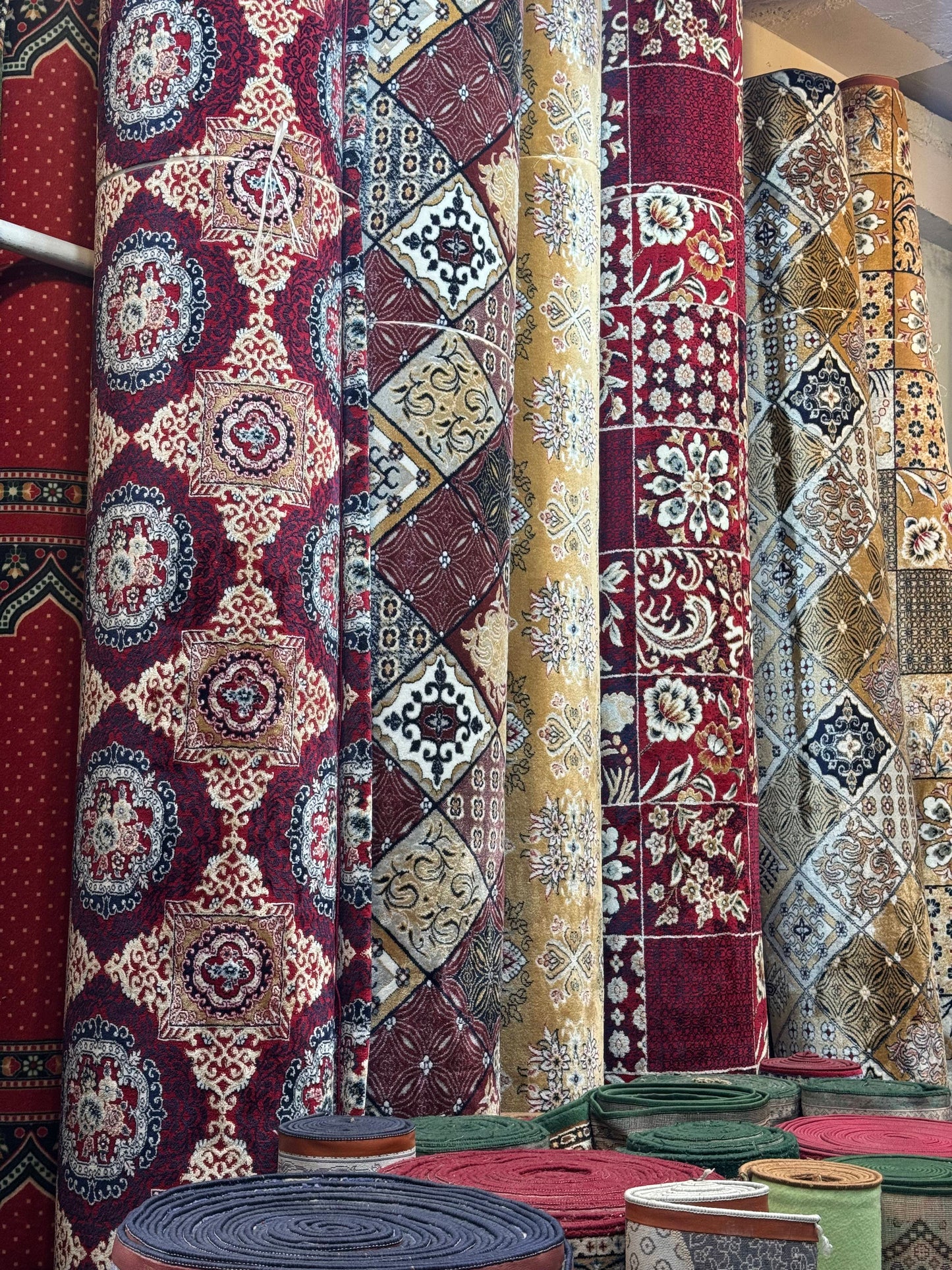 Luxury Persian Wall-to-Wall Carpet - 500 Reed Quality | Rs.480/Sq Ft