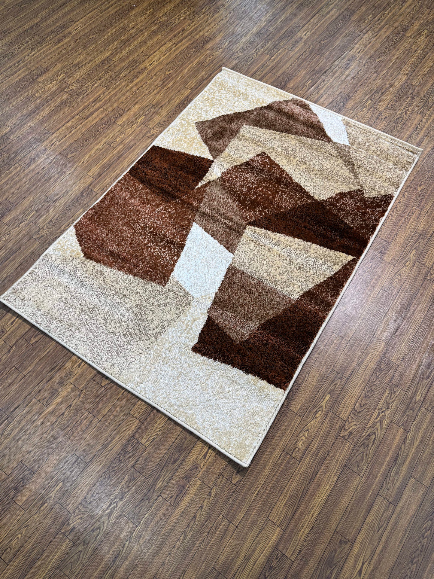 Modern Slanted Block Persian Design Rug in (3x5 ft)