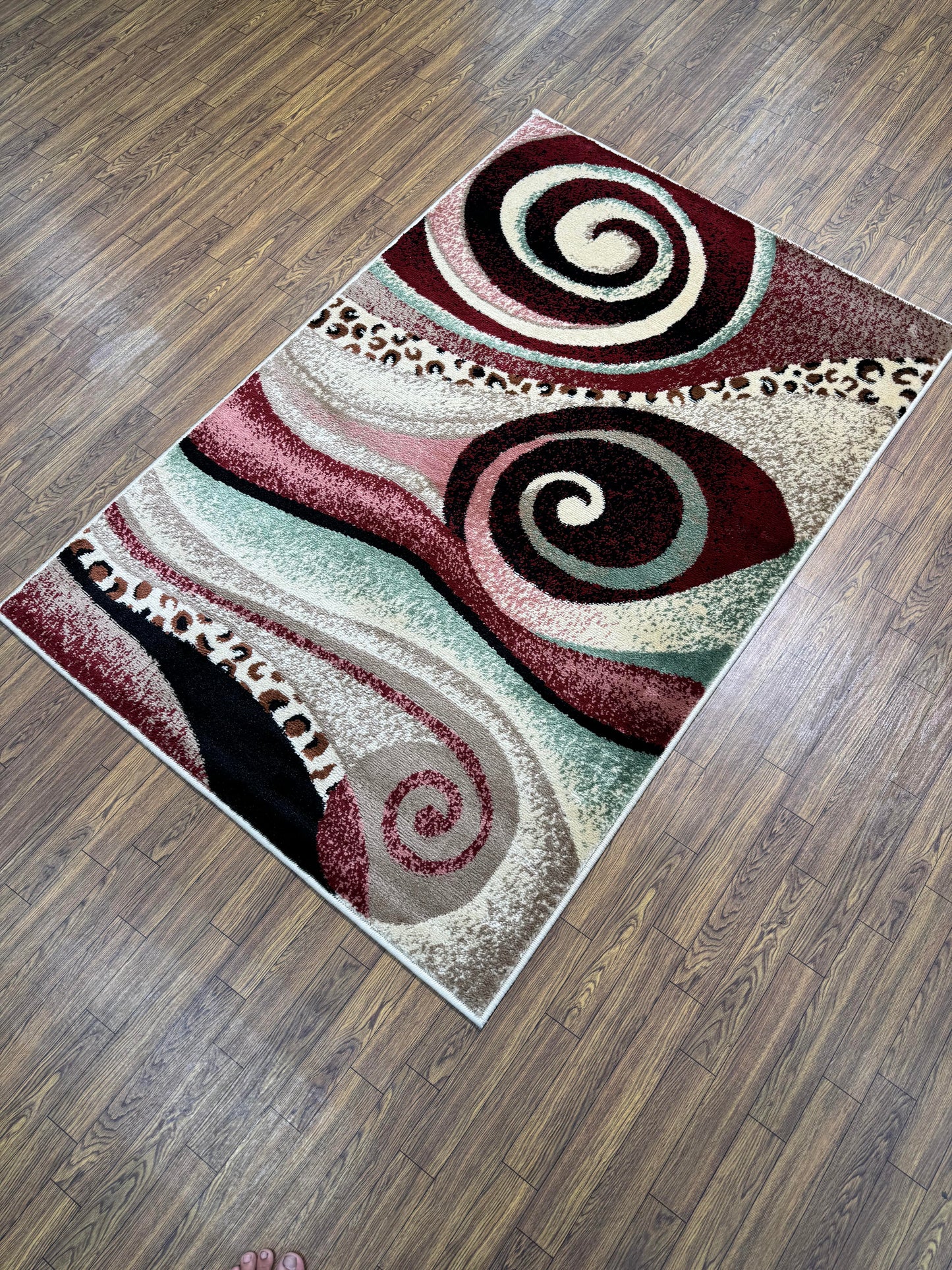 Geometric Beige Brown Persian Design Rug in (3x5 ft)