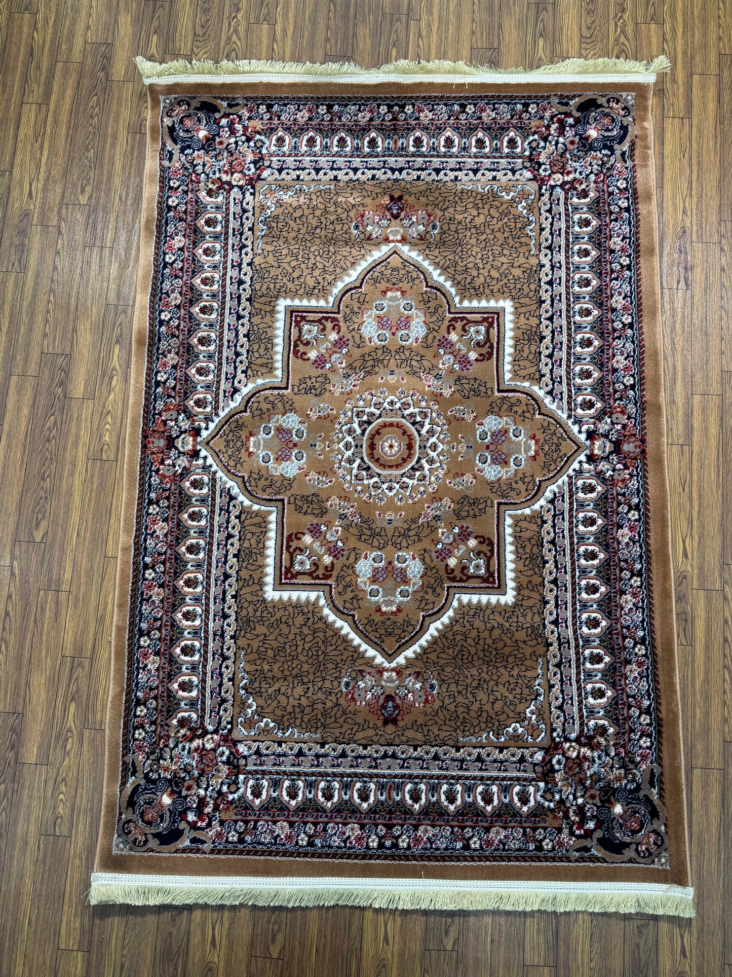3D Carved Geometric Persian Design Rug in (3x5 ft)