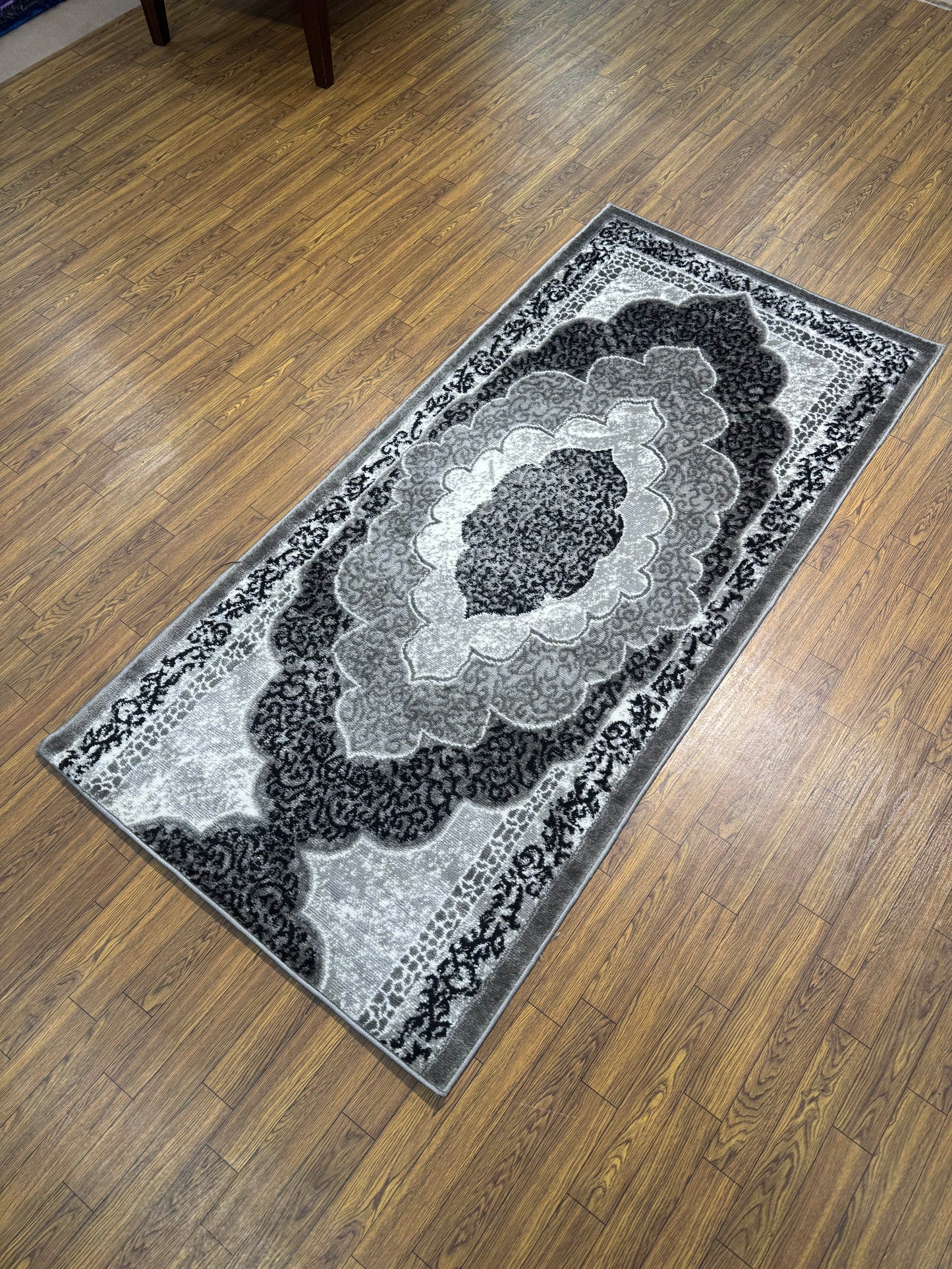 2.5x5 Rug Sale