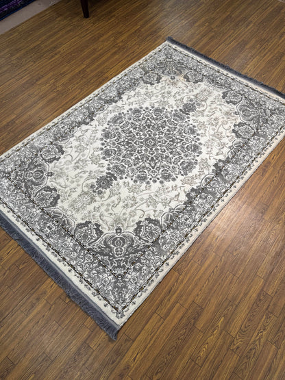 3x5 Rug