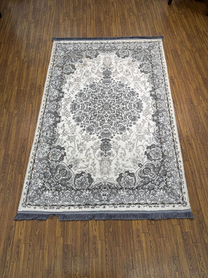 3x5 Rug