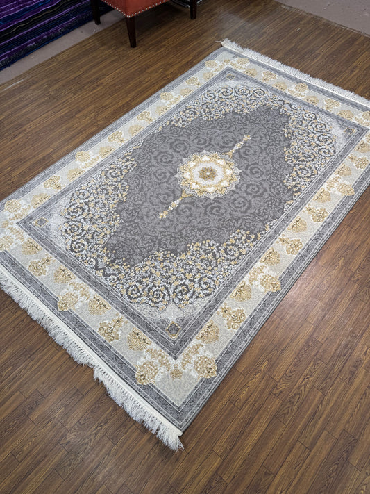5x8 Rug